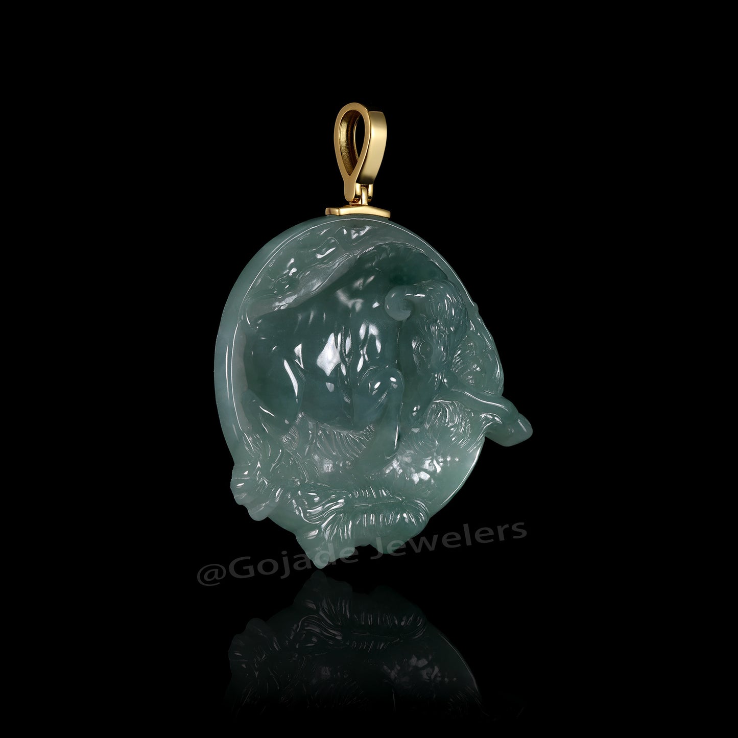 The Bullish Diligent and loyal Jadeite 100% Natural Burma Jade Jadeite With Certificated (S925 Silver Buckle)