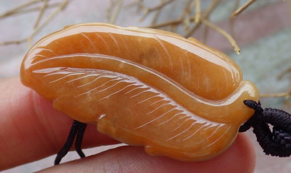 Certified Red 100% Natural A Jade jadeite Pendant Leaf Necklace 事业有成 519679 TN