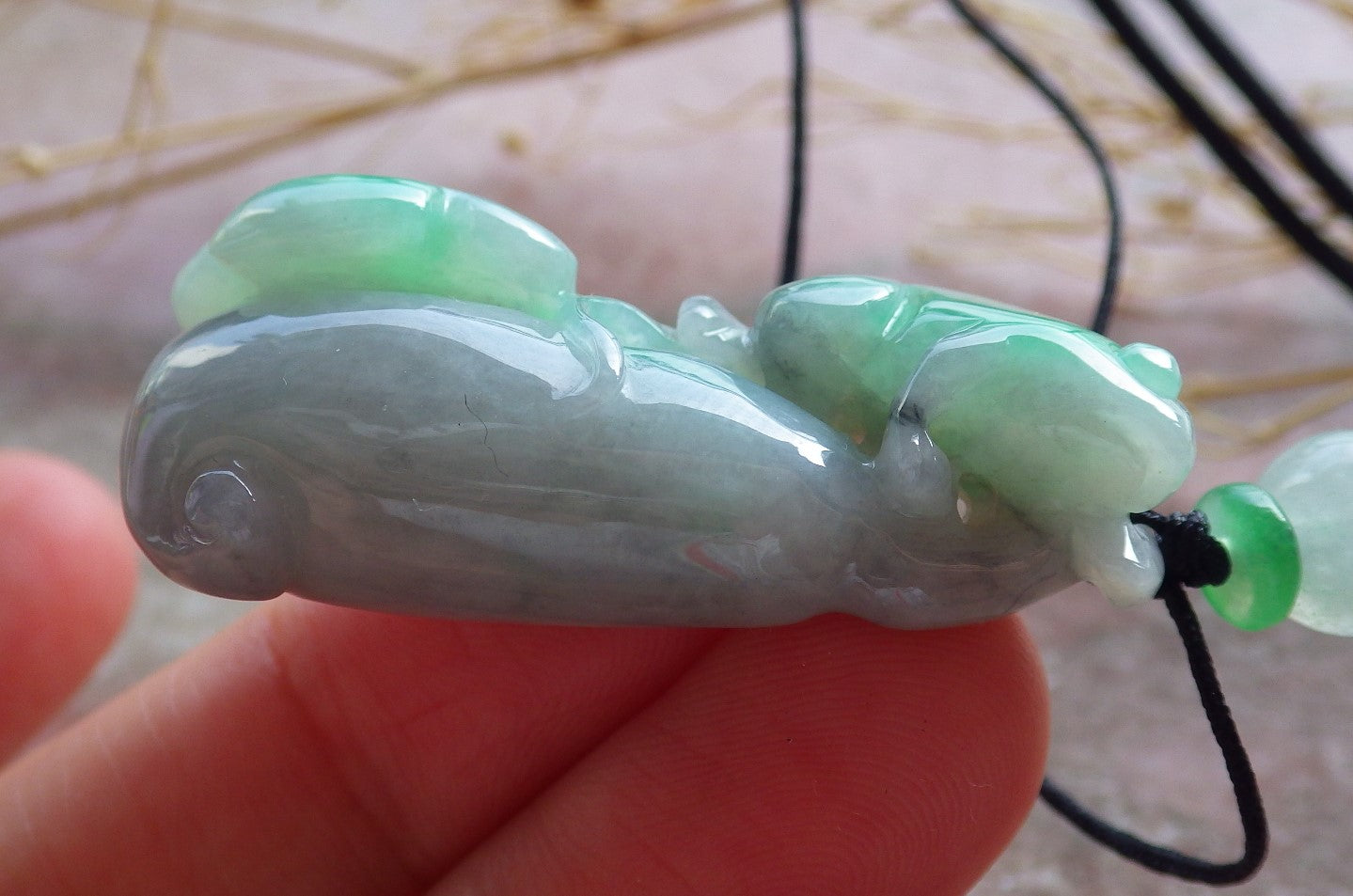 Certified Green Burma 100% Natural A Jade jadeite Pendant Frog Toad Ruyi Peach Necklace 招财蟾 639766 TN