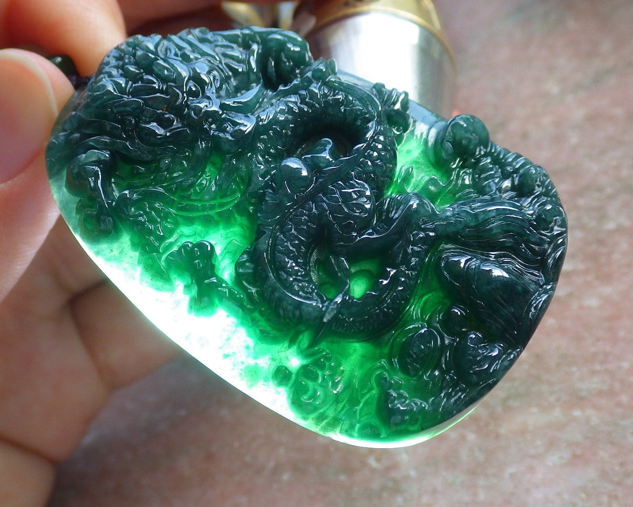 Certified Icy Green Burma 100% Natural A Jade jadeite pendant Dragon Necklace 龙腾四海 640215 TN