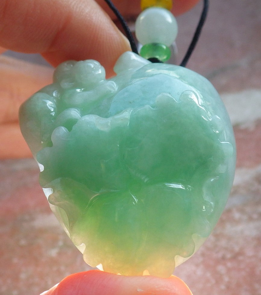 Certified Green Burma 100% Natural A Jade jadeite Pendant Monkey Peach Leaf Neckalce 猴子 640423 TN