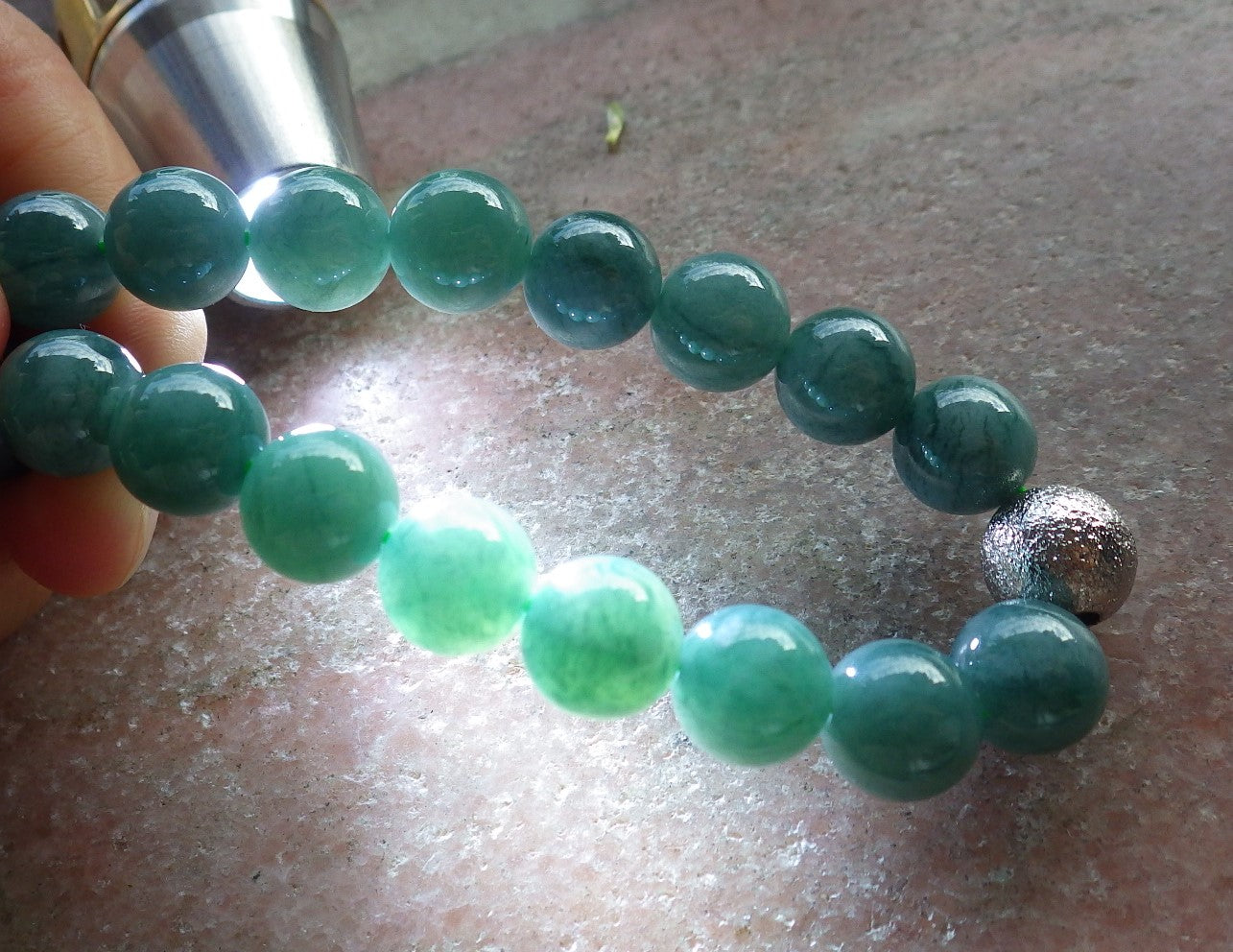 Certified Icy Green Burma 100% Natural A JADE Jadeite Bead Beads Necklace 26 inches 项链 645129 TN