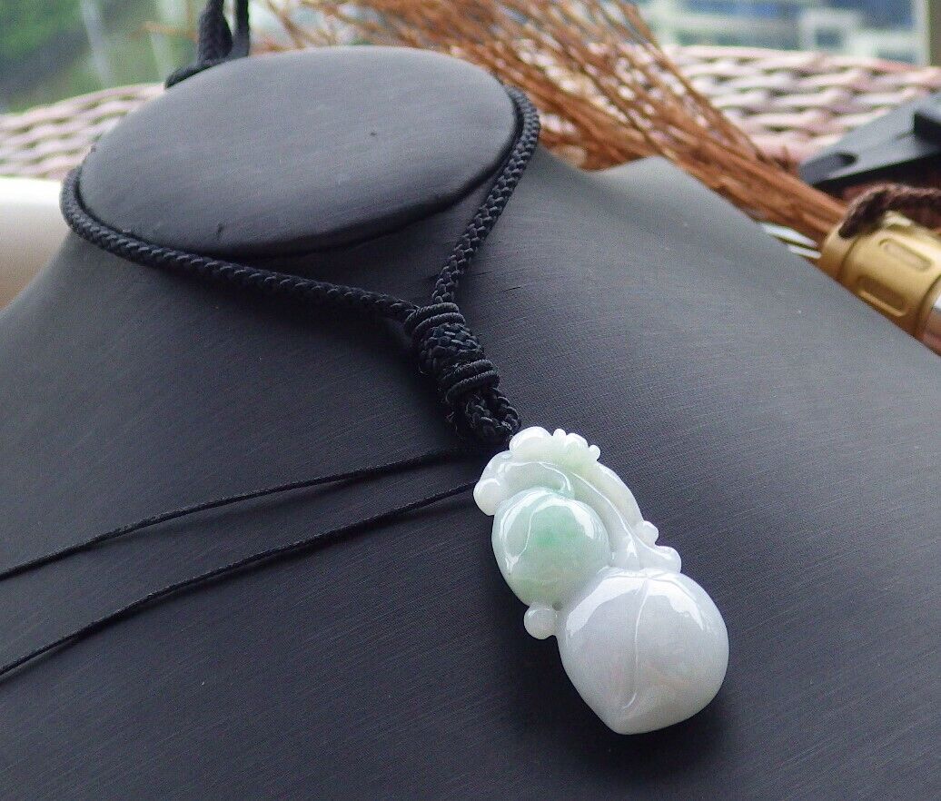 Certified Green 100% Natural A Jade jadeite Pendant Bat Peach Necklace 蝙蝠 528196 TN