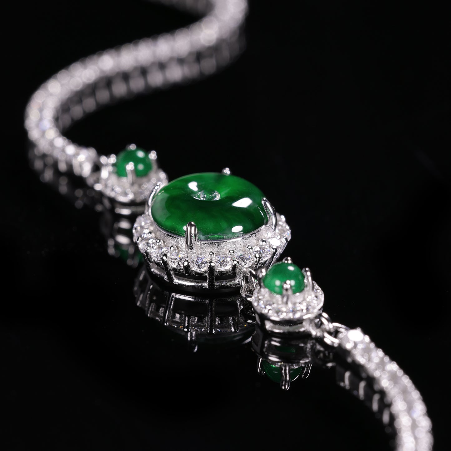 The Bracelet S925 Silver With Burma Natural jade (Pinan Button Style)