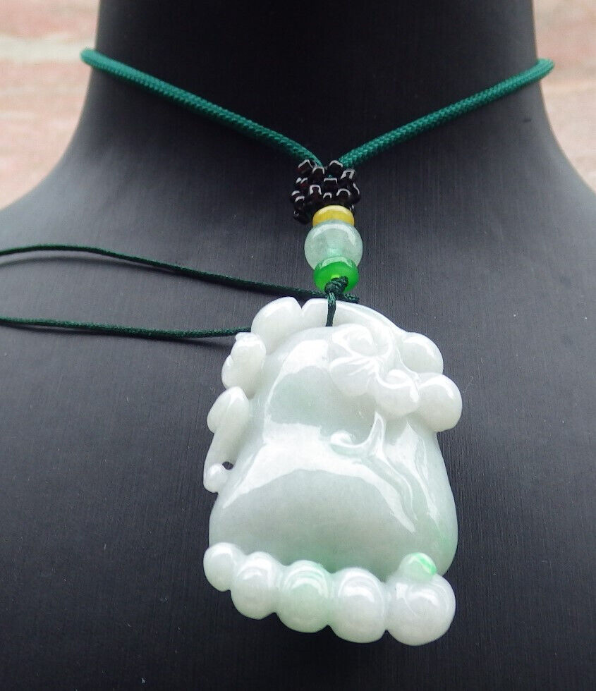 Certified Green Burma 100% Natural A Jade jadeite Pendant  Bat Ruyi Foot Necklace 知足常乐 636969  TN