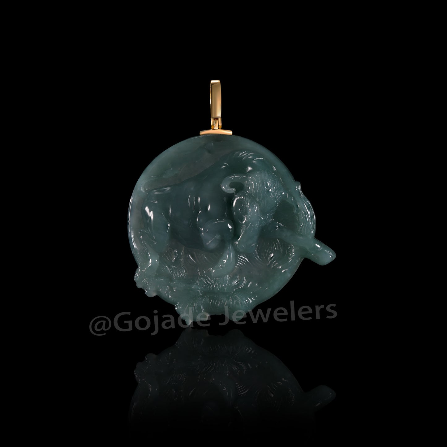 The Bullish Diligent and loyal Jadeite 100% Natural Burma Jade Jadeite With Certificated (S925 Silver Buckle)