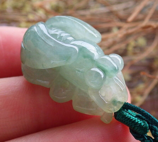 Certified Green 100% Natural A Jade jadeite Pendant Bee Necklace 蜜蜂 524228  TN