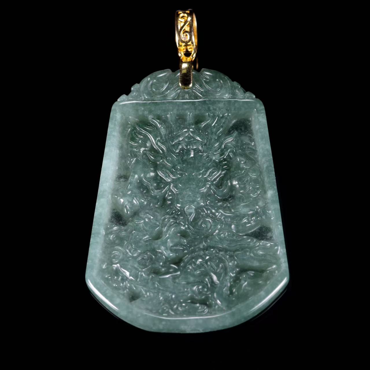 The Dragon Jadeite 100% Natural Burma Jade Jadeite With Certificated (S925 Silver Buckle)