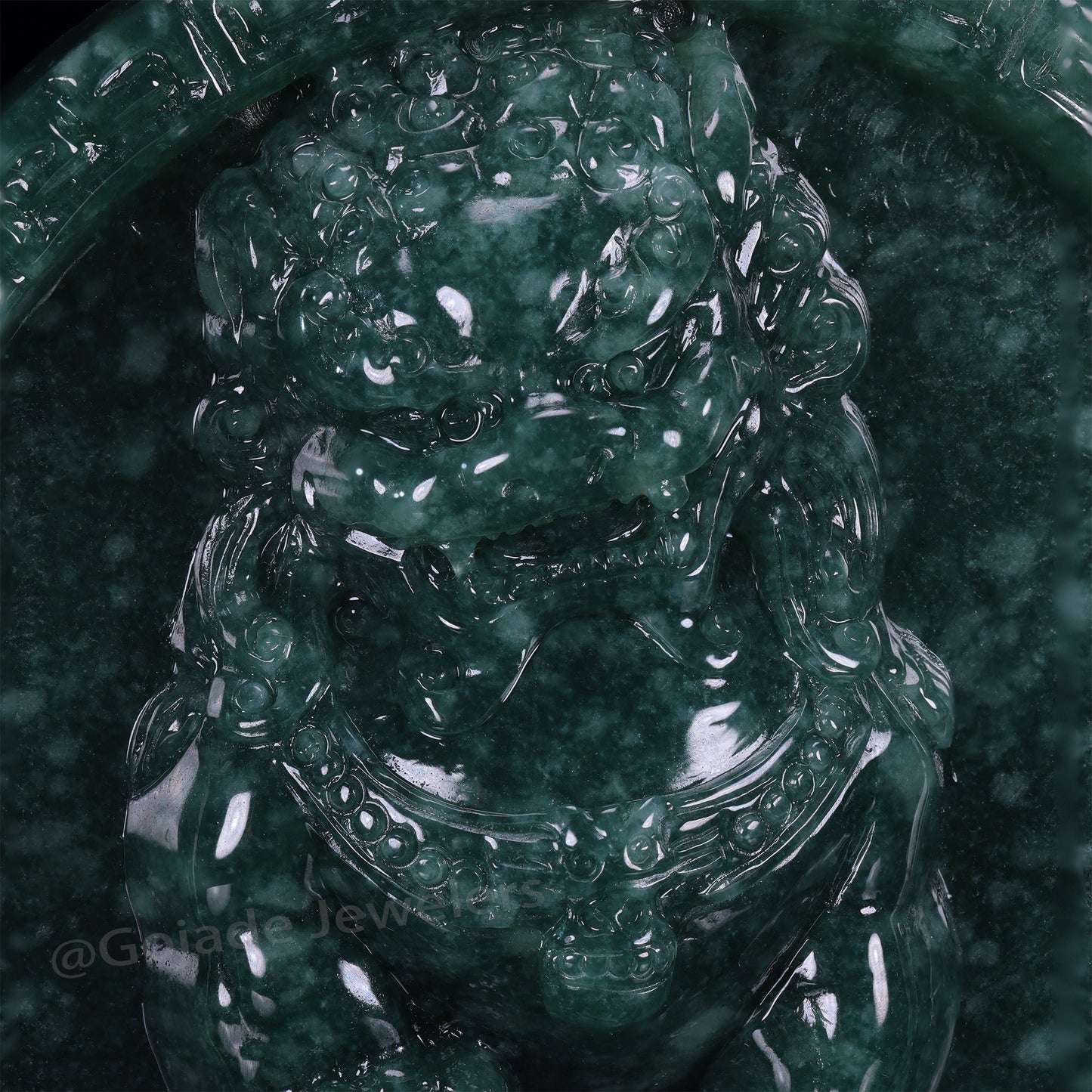 The Fodog Jadeite 100% Natural Jade Jadeite With Certificated (S925 Silver Buckle)