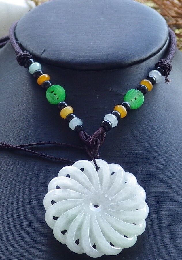 Certified Pale Lavender Green 100% Natural A Jade jadeite pendant Knotted Flower Necklace 花开富贵 524161  TN