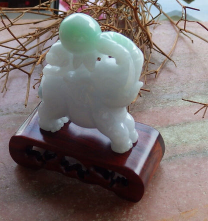 Certified Green Pale Lavender 100% Natural A Jade jadeite Display Elephant Monkey Peach 封侯拜相 528499  TN** Include woodstand **