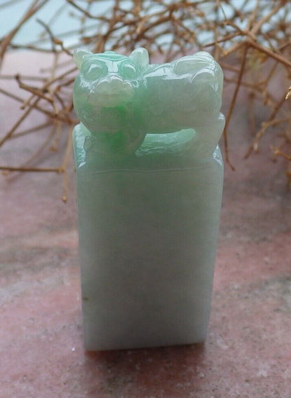 Certified Green 100% Natural A Jade jadeite Display Dragon Pi Xiu Chop Seal 印章 520008  TN