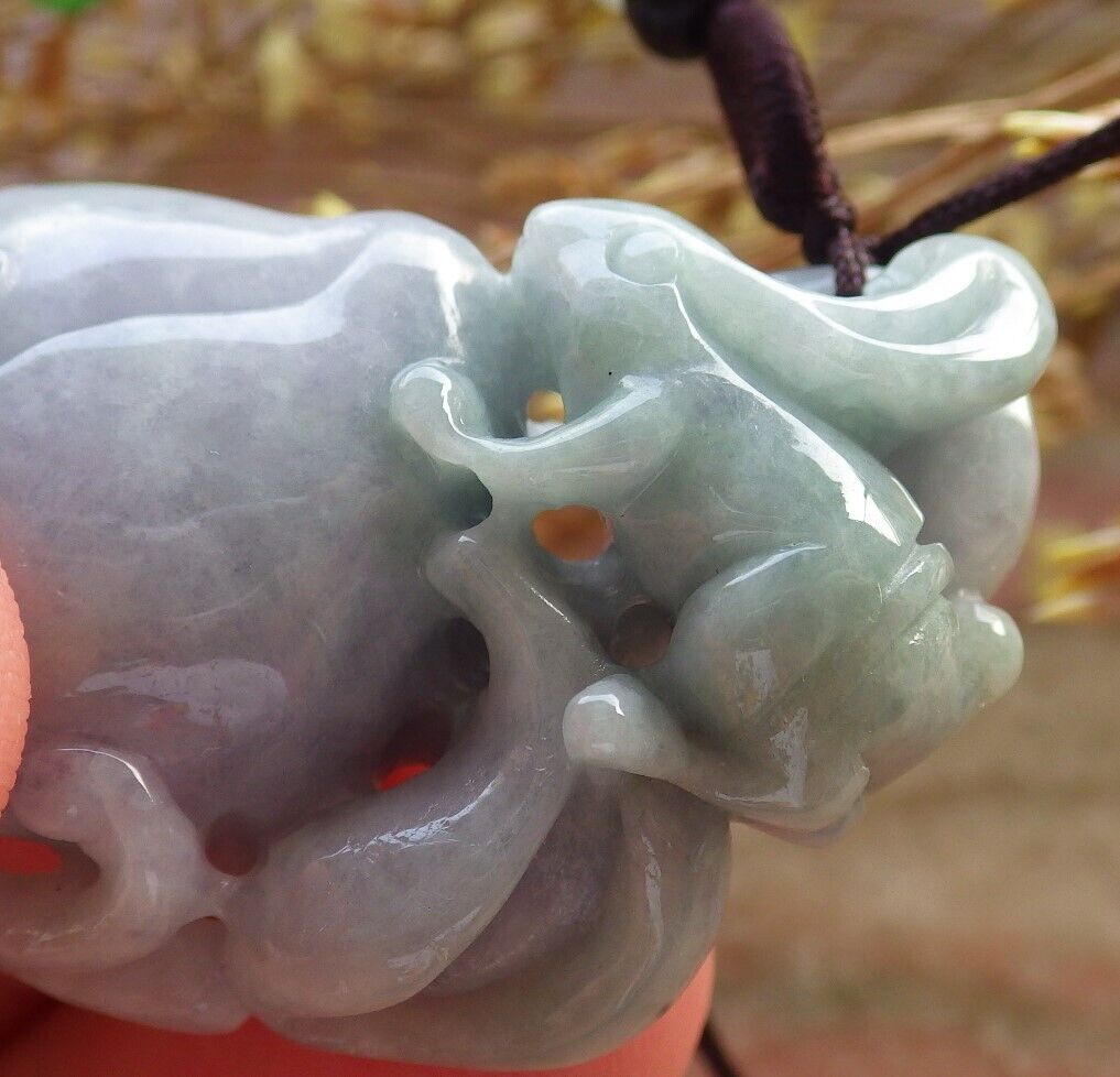 Certified Green Pale Lavender Burma 100% Natural A Jade jadeite Pendant Rabbit Coin Peach Necklace 兔子 575401 TN