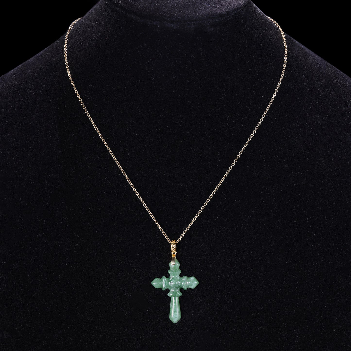 The Cross Jadeite 100% Natural Burma Jade Jadeite With Certificated (S925 Silver Buckle)