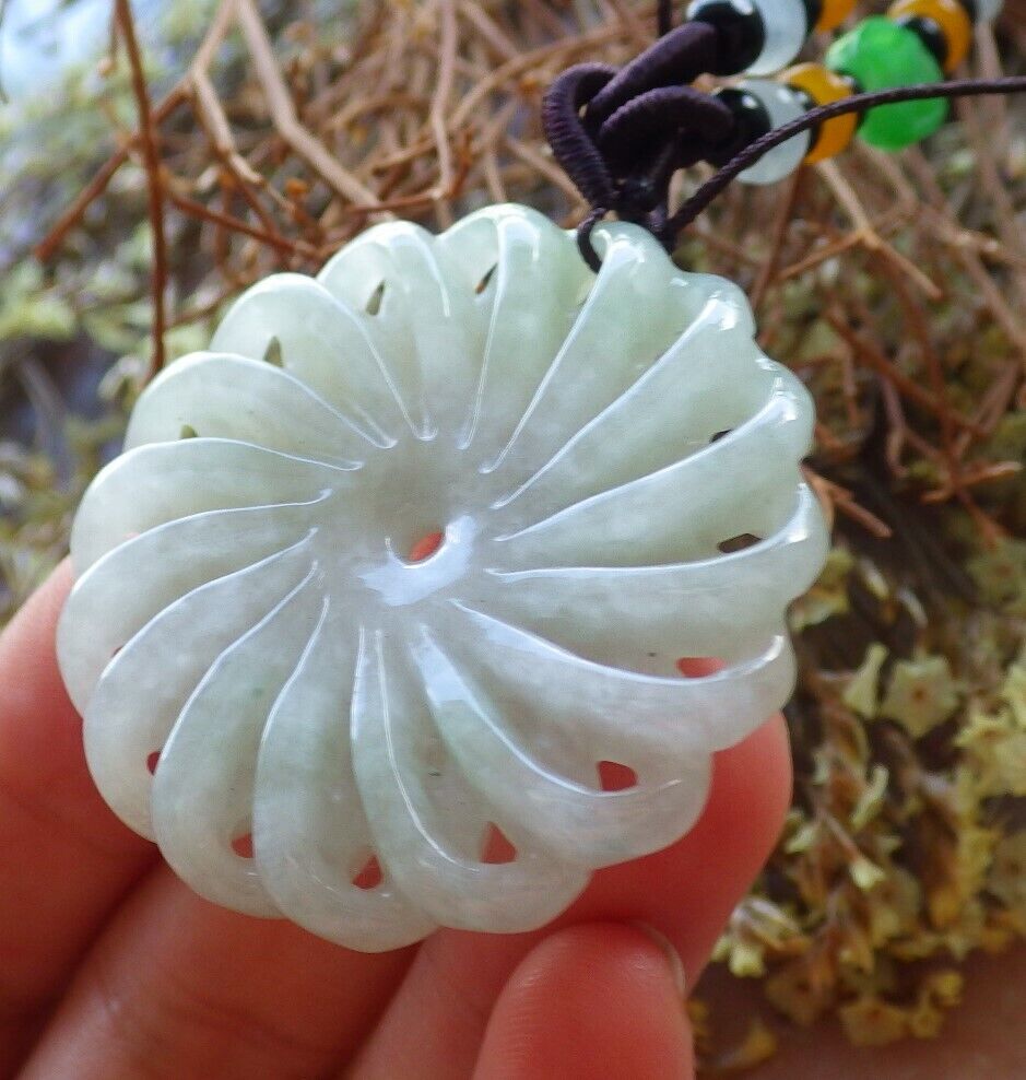 Certified Green 100% Natural A Jade jadeite pendant Knotted Flower Circle Necklace 花开富贵 524091  TN