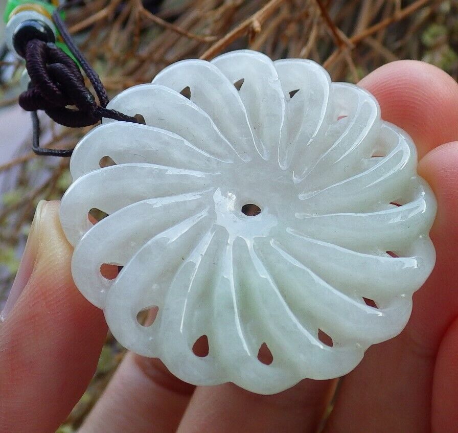 Certified Pale Lavender Green 100% Natural A Jade jadeite pendant Knotted Flower Necklace 花开富贵 524161  TN
