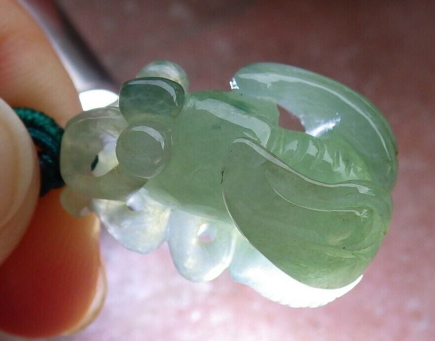 Certified Green 100% Natural A Jade jadeite Pendant Bee Necklace 蜜蜂 524228  TN