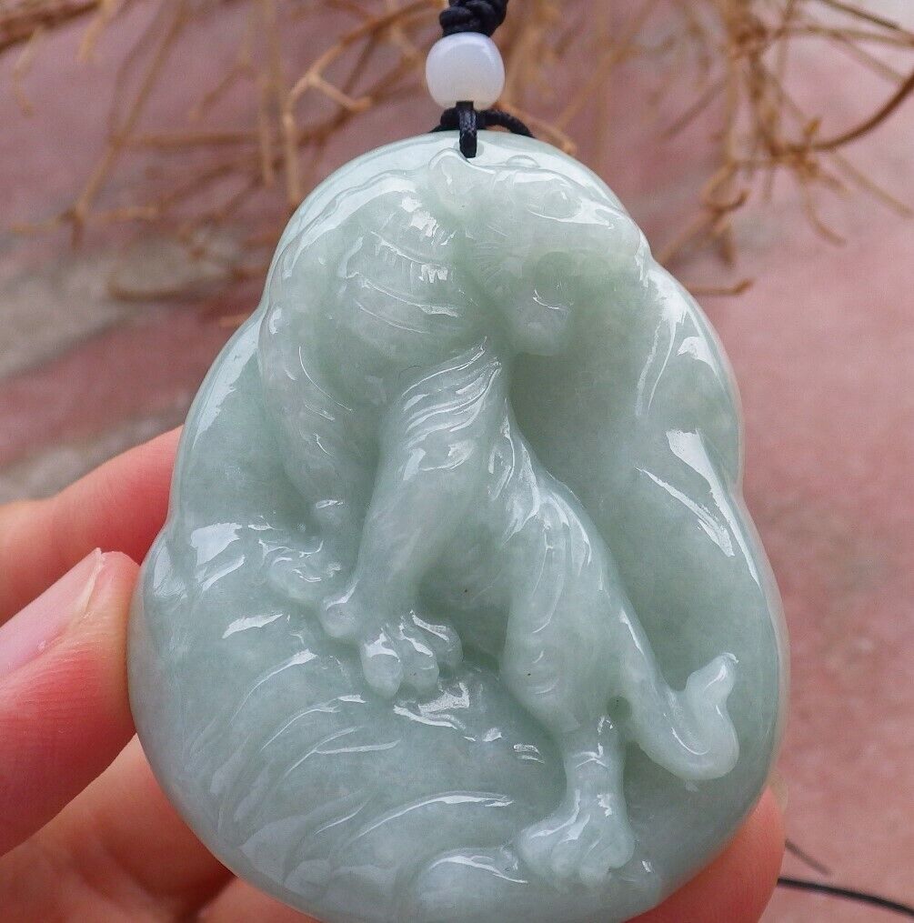 Certified Green 100% Burma Natural A Jade jadeite pendant Tiger Necklace 虎虎生威 518566 TN