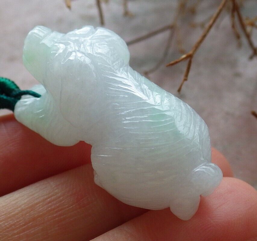 Certified Green 100% Burma Natural A Jade jadeite Pendant Zodiac Dog Necklace 发财狗 522494 TN