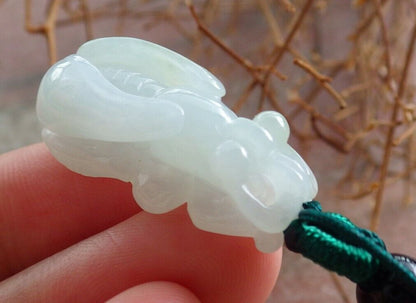 Certified Green 100% Burma Natural A Jade jadeite Pendant Bee Necklace 蜜蜂 522510 TN
