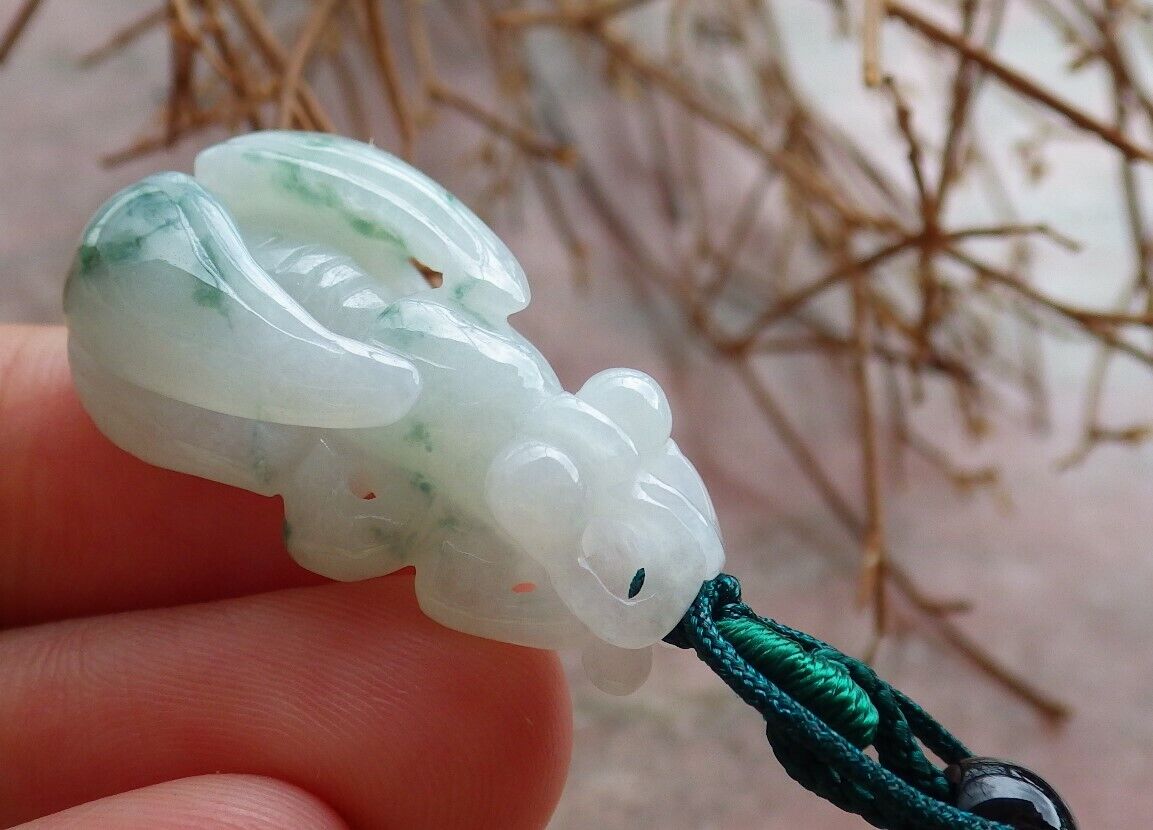 Certified Green 100% Burma Natural A Jade jadeite Pendant Bee Necklace 蜜蜂 522523 TN
