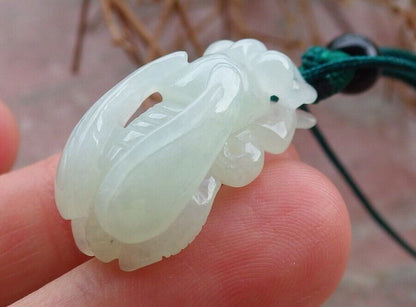 Certified Icy Pale Green 100% Burma Natural A Jade jadeite Pendant Bee Necklace 蜜蜂 522577 TN