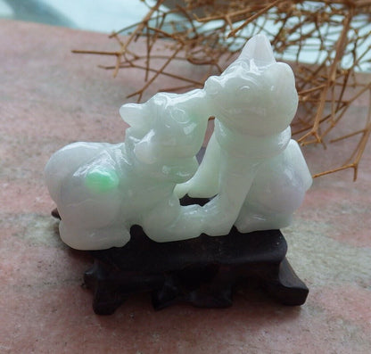 Certified Green Pale Lavender 100% Natural A Jade jadeite Display Pendant Twin Cat 招财猫 520700  TN ** Include woodstand **