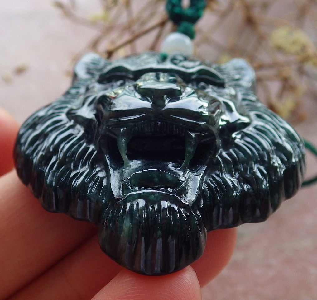 Certified Icy Green Burma 100% Natural A Jade jadeite Pendant Tiger Head Necklace 虎虎生威 634613  TN