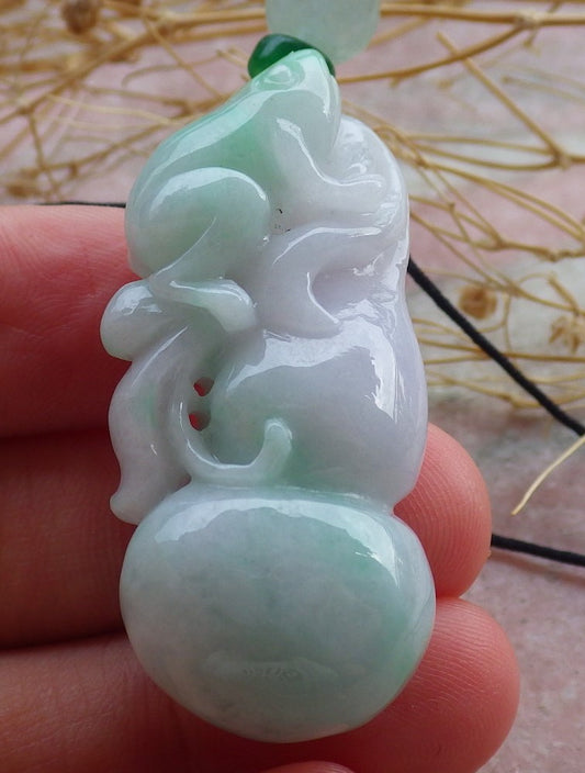 Certified Green Pale Lavender Burma 100% Natural A Jade jadeite Pendant Frog Toad Gourd Necklace 招财蟾 639431  TN
