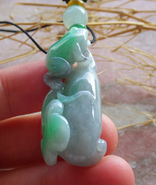 Certified Green Burma 100% Natural A Jade jadeite Pendant Frog Toad Ruyi Peach Necklace 招财蟾 639766  TN