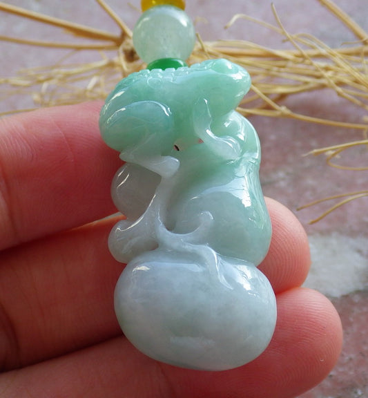Certified Green Burma 100% Natural A Jade jadeite Pendant Frog Toad Gourd Coin Necklace 招财蟾 639820  TN