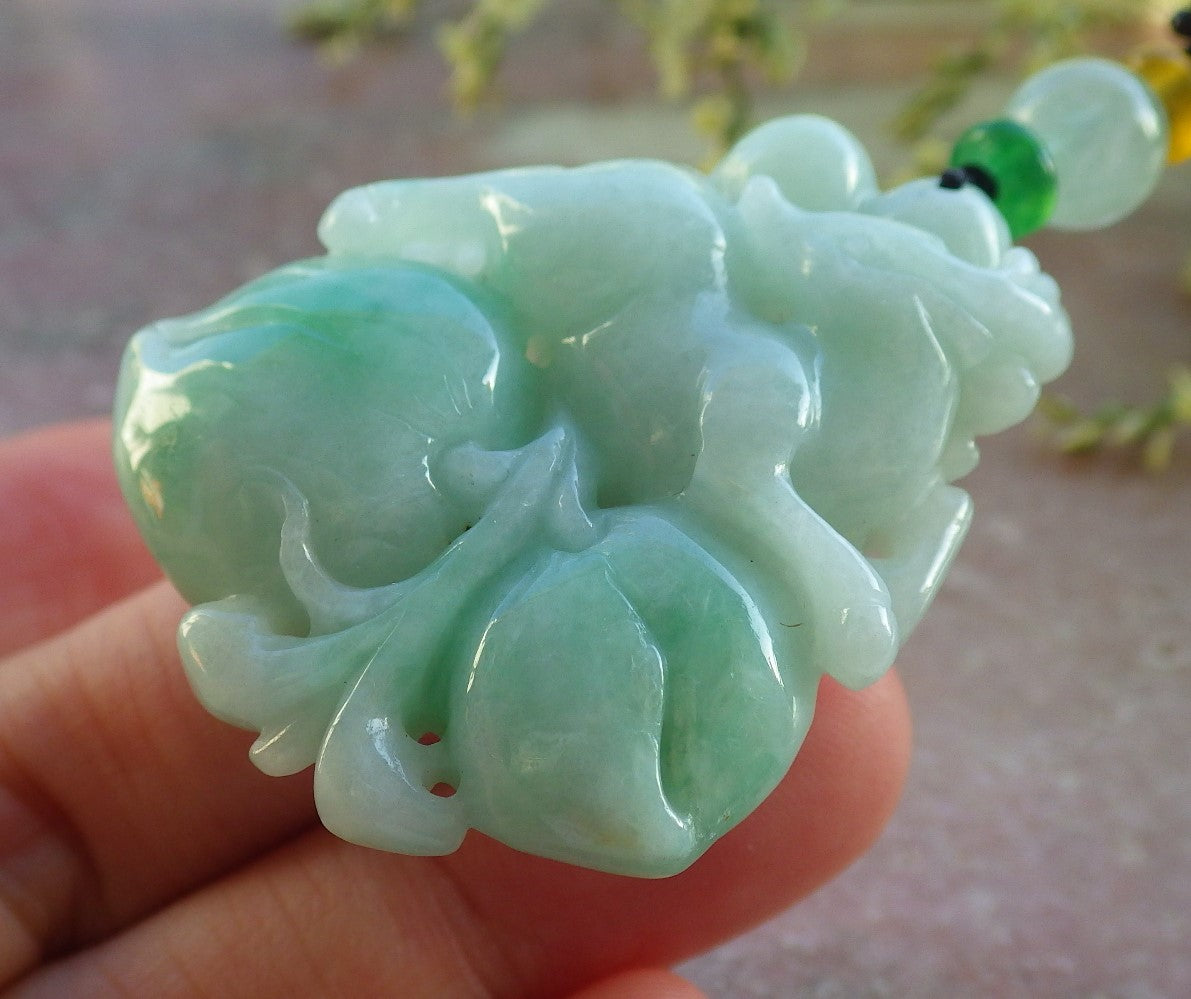 Certified Green Burma 100% Natural A Jade jadeite Pendant Deer Peach Necklace 梅花鹿 640262  TN