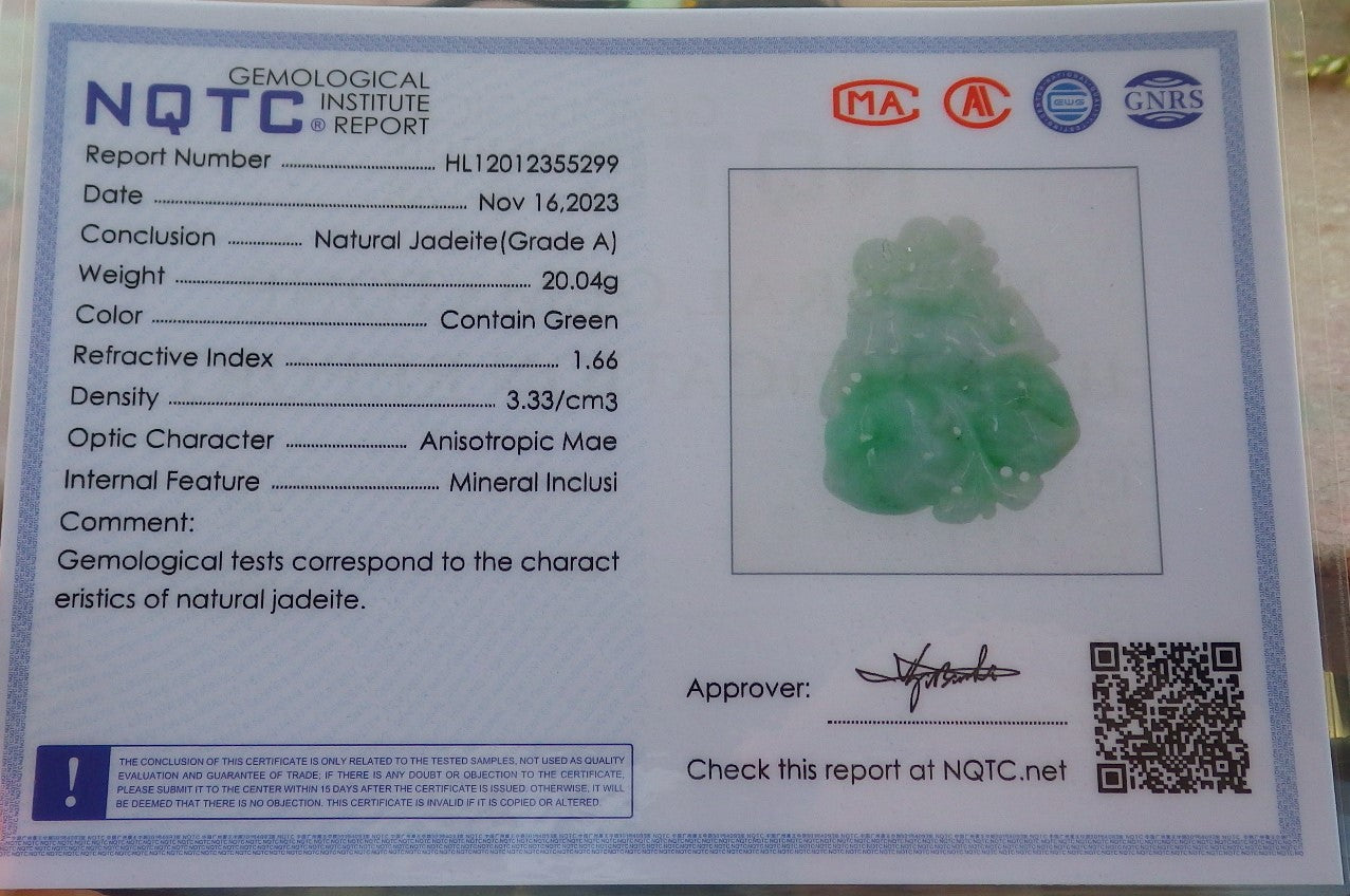 Certified Green Burma 100% Natural A Jade jadeite Pendant Deer Peach Necklace 梅花鹿 640262  TN