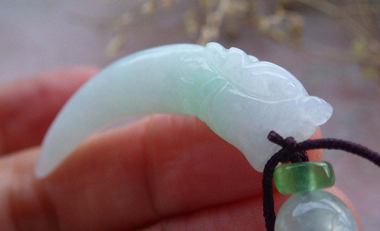 Certified Green Burma 100% Natural A Jade jadeite Pendant Dragon tooth Necklace 龙牙 642287  TN