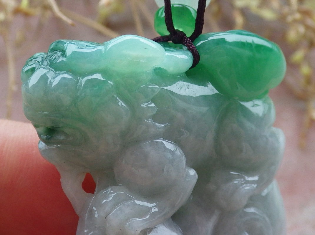 Certified Green Burma 100% Natural A Jade jadeite Pendant Dragon Pi Xiu Bead Necklace 风水貔貅 643135  TN