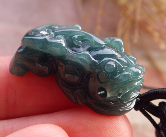 Certified Icy Green Burma 100% Natural A Jade jadeitePendant Dragon Pi Xiu Coin Ruyi Necklace 风水貔貅 648014 TN