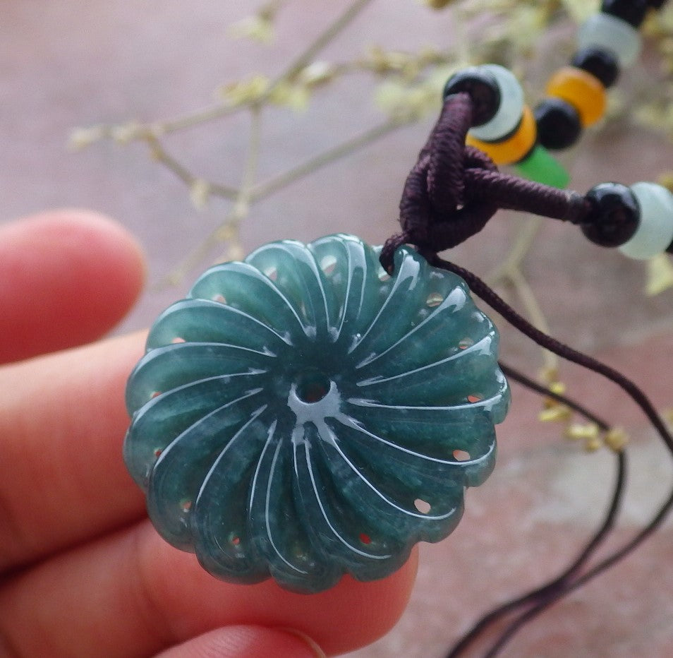 Certified Icy Green Burma 100% Natural A Jade jadeite pendant Knotted Flower Necklace 花开富贵 649238 TN
