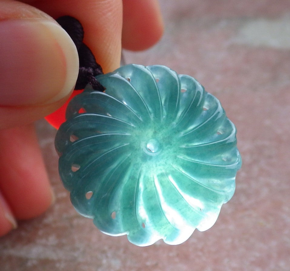 Certified Icy Green Burma 100% Natural A Jade jadeite pendant Knotted Flower Necklace 花开富贵 649238 TN