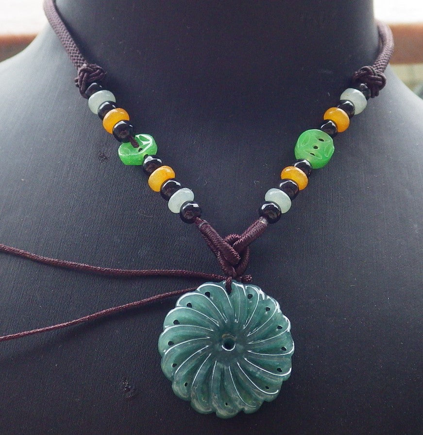 Certified Icy Green Burma 100% Natural A Jade jadeite pendant Knotted Flower Necklace 花开富贵 649238 TN