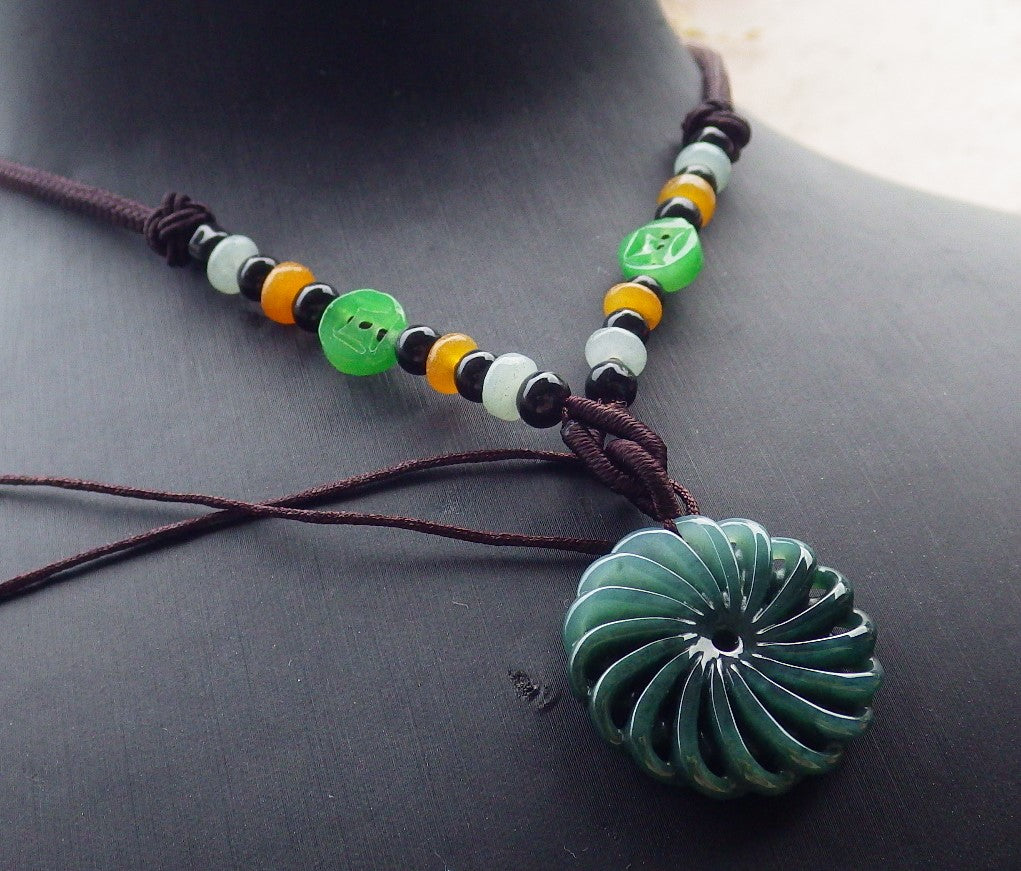 Certified Icy Green Burma 100% Natural A Jade jadeite pendant Knotted Flower Necklace 花开富贵 649302 TN