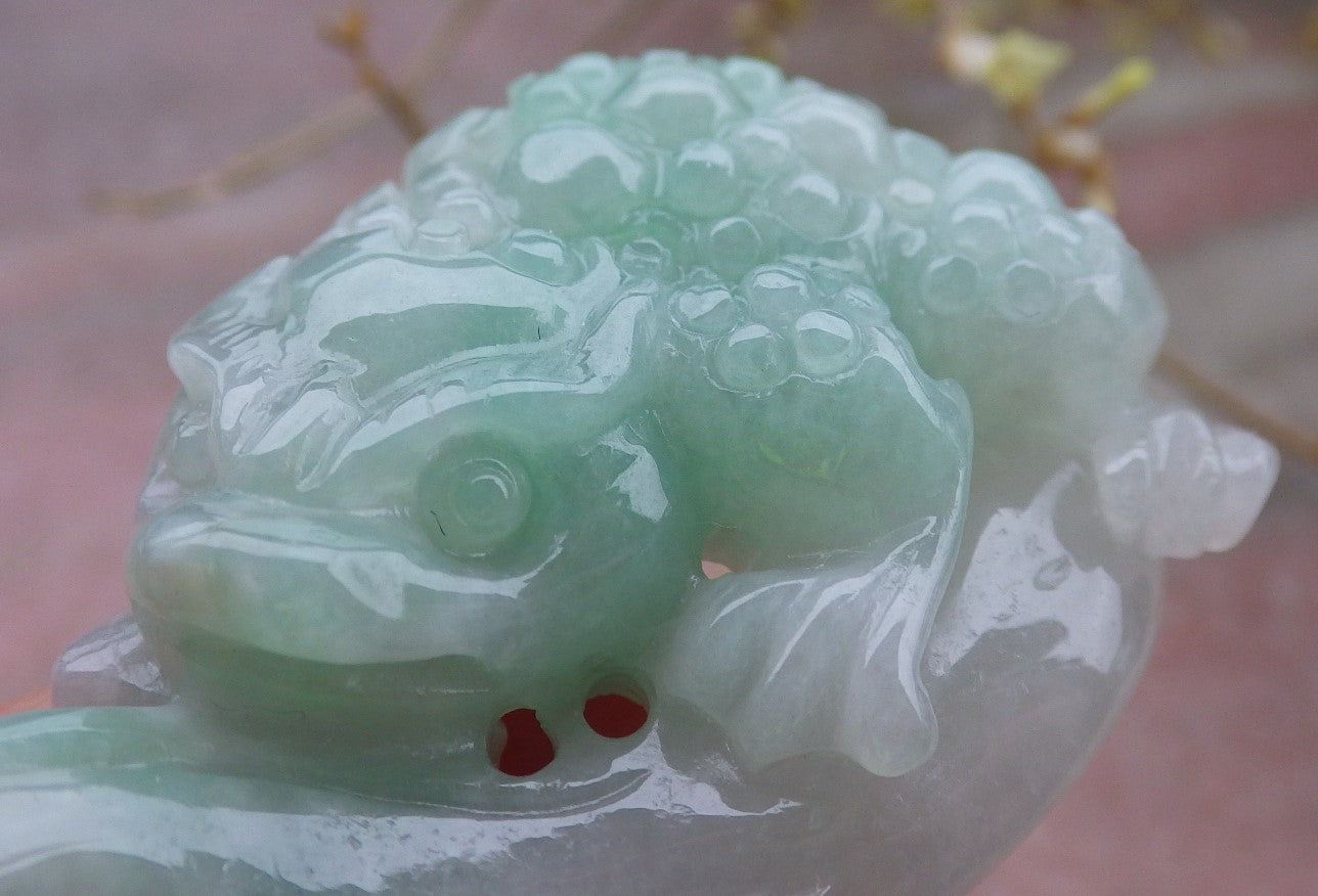 Certified Green Burma 100% Natural A Jade jadeite Pendant  Frog Toad Money Coin Necklace 招财蟾 650043 TN