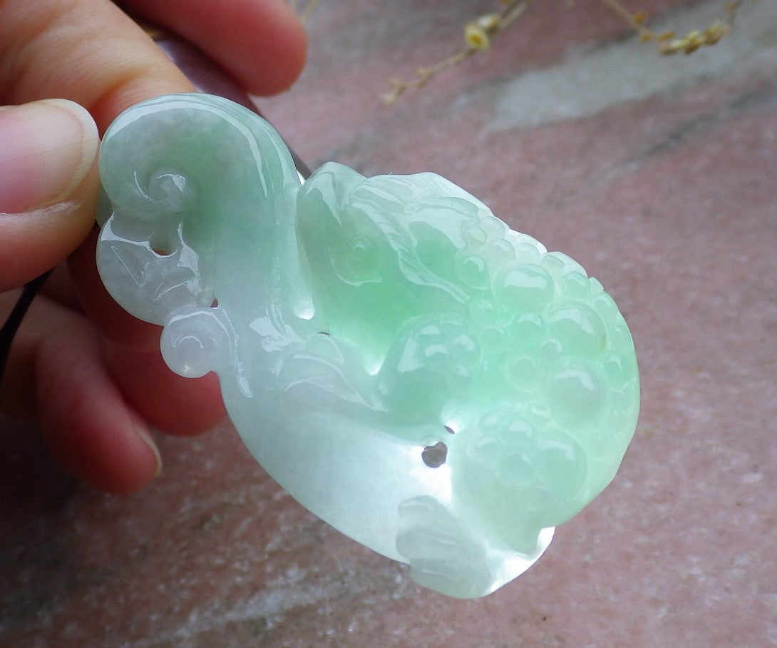Certified Green Burma 100% Natural A Jade jadeite Pendant  Frog Toad Money Coin Necklace 招财蟾 650043 TN