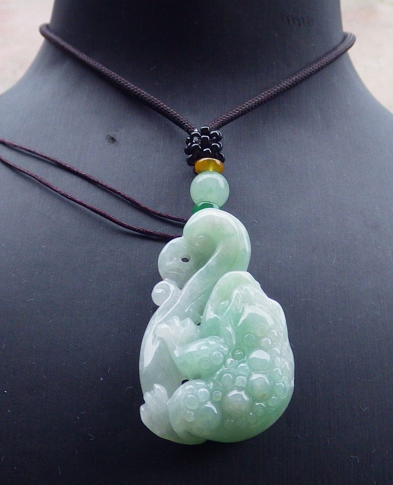 Certified Green Burma 100% Natural A Jade jadeite Pendant  Frog Toad Money Coin Necklace 招财蟾 650043 TN