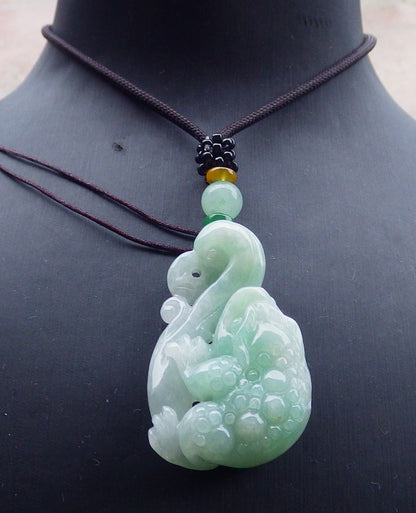 Certified Green Burma 100% Natural A Jade jadeite Pendant  Frog Toad Money Coin Necklace 招财蟾 650043 TN