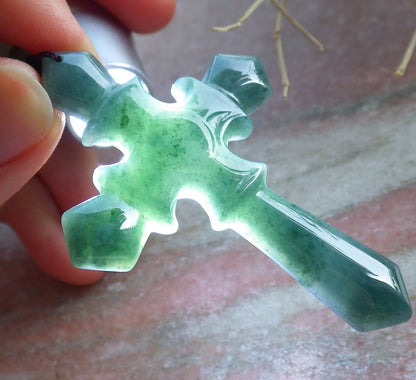 Certified Icy Green Burma 100% Natural A Jade jadeite Pendant Jesus Cross Necklace 十字架 650805 TN