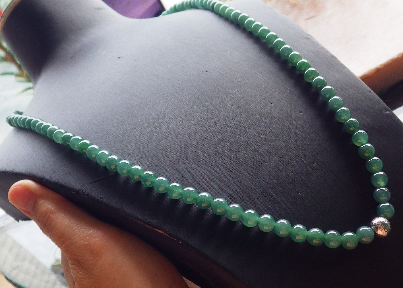 Certified Icy Green Burma 100% Natural A JADE Jadeite Bead Beads Necklace 27 inches 项链 650965 TN