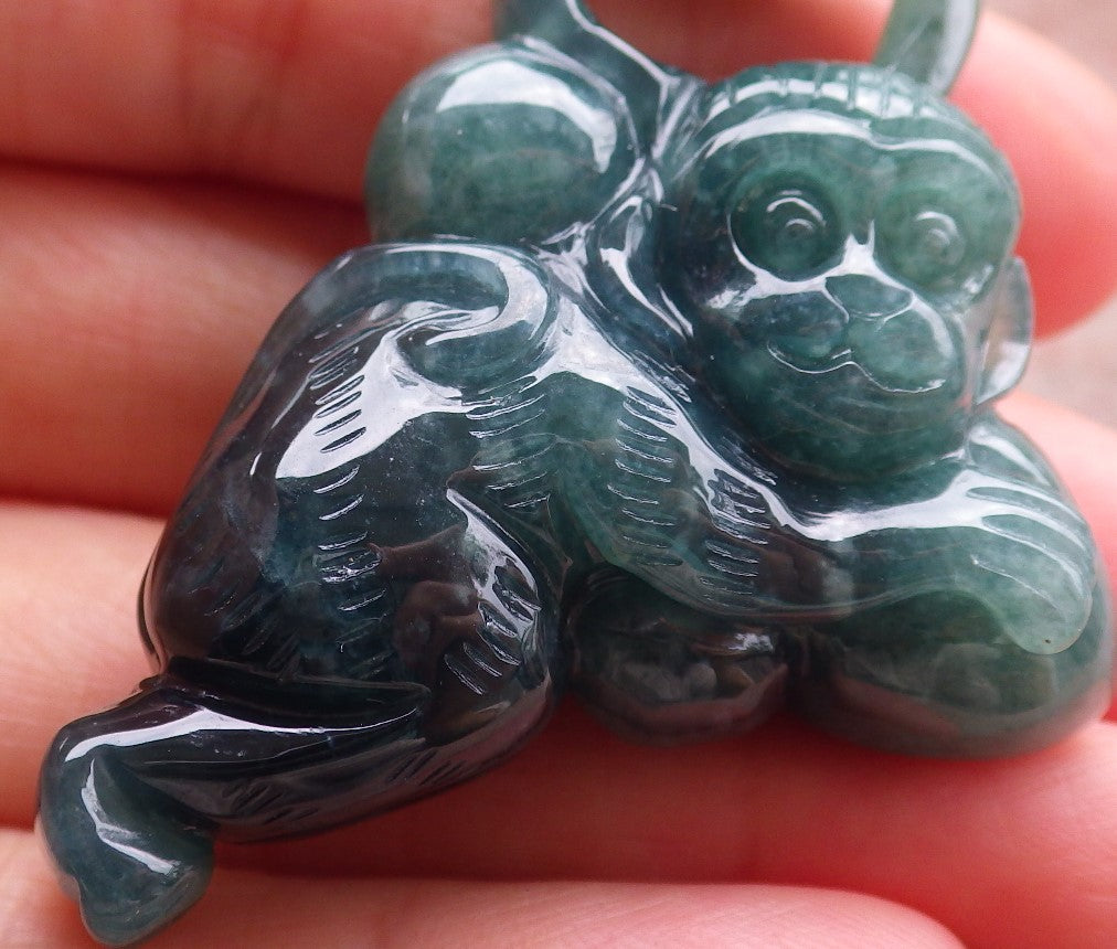 Certified Icy Green Burma 100% Natural A Jade jadeite Pendant Monkey Peach Circle W Ring 猴子 651310 TN