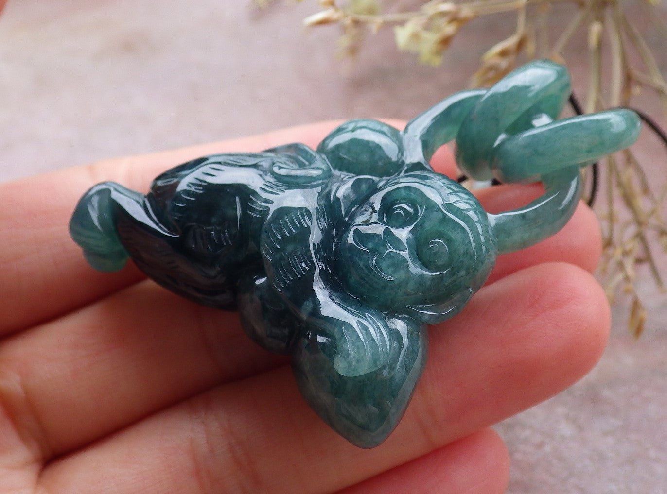 Certified Icy Green Burma 100% Natural A Jade jadeite Pendant Monkey Peach Circle W Ring 猴子 651310 TN