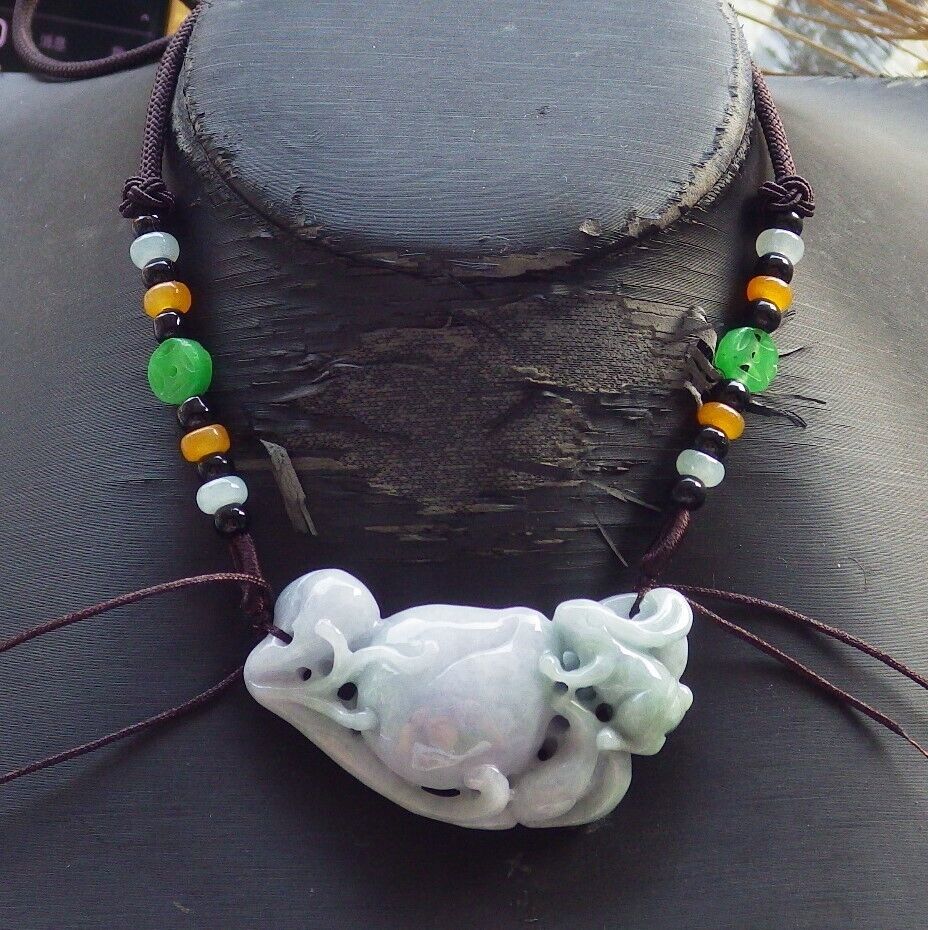 Certified Green Pale Lavender Burma 100% Natural A Jade jadeite Pendant Rabbit Coin Peach Necklace 兔子 575401 TN
