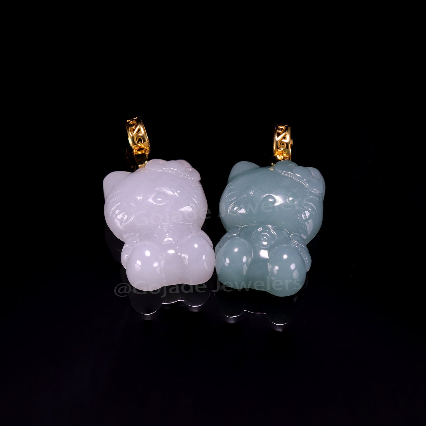 The Kitty Cat Jadeite 100% Natural Burma Jade Jadeite With Certificated (S925 Silver Buckle)